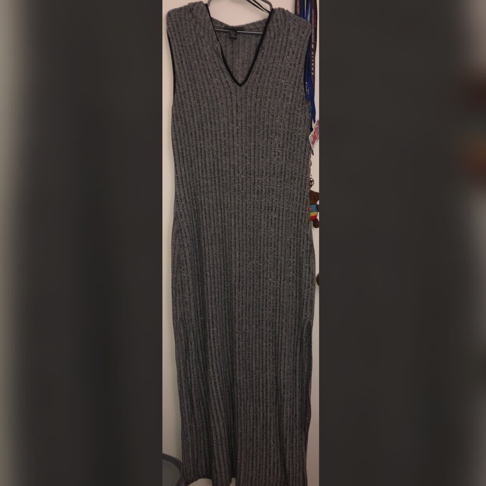 Sleeveless Maxi Dress w/ Slits & a hood